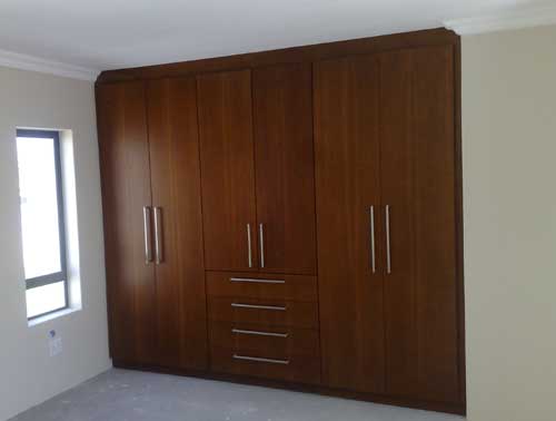 Space saving BIC designs